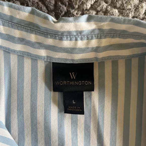 Classic Preppy Multi-stripe button-up, Sz L, like new! - Picture 4 of 6